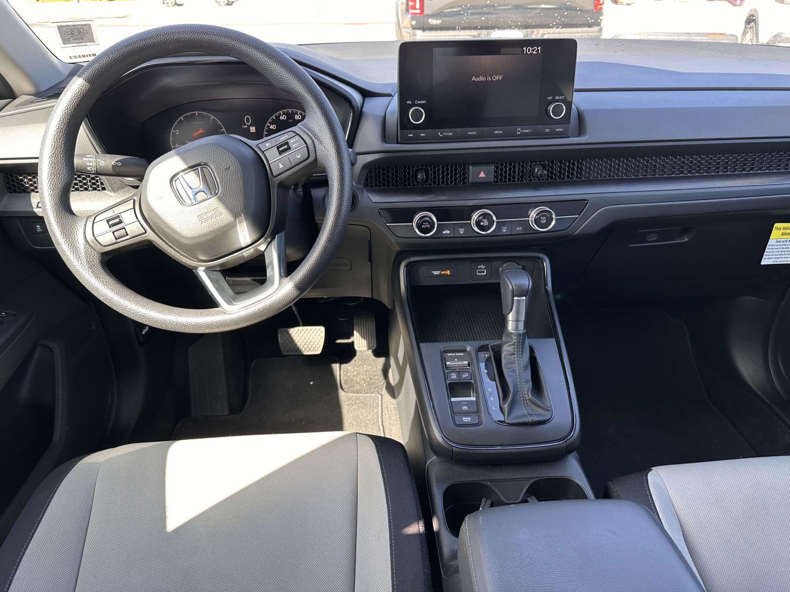 2025 Honda CR-V LX - Photo 14