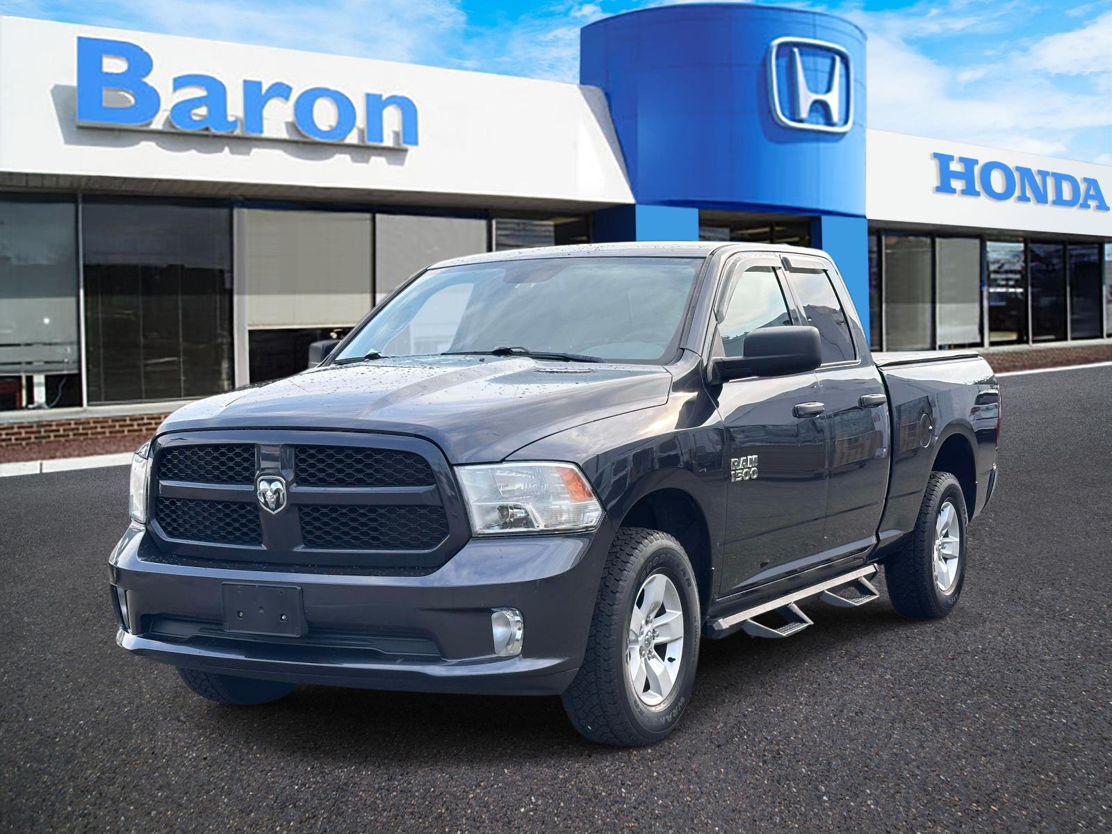 Used 2018 RAM Ram 1500 Pickup Express with VIN 1C6RR7FG6JS207094 for sale in Patchogue, NY