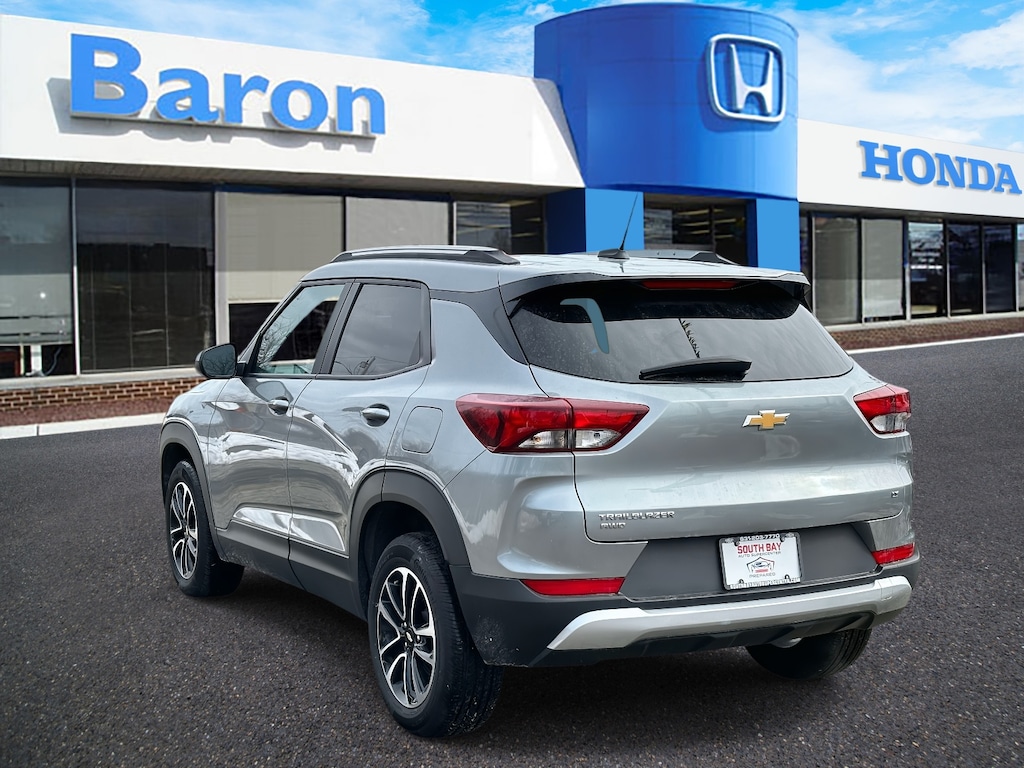 Used 2024 Chevrolet Trailblazer LT SUV