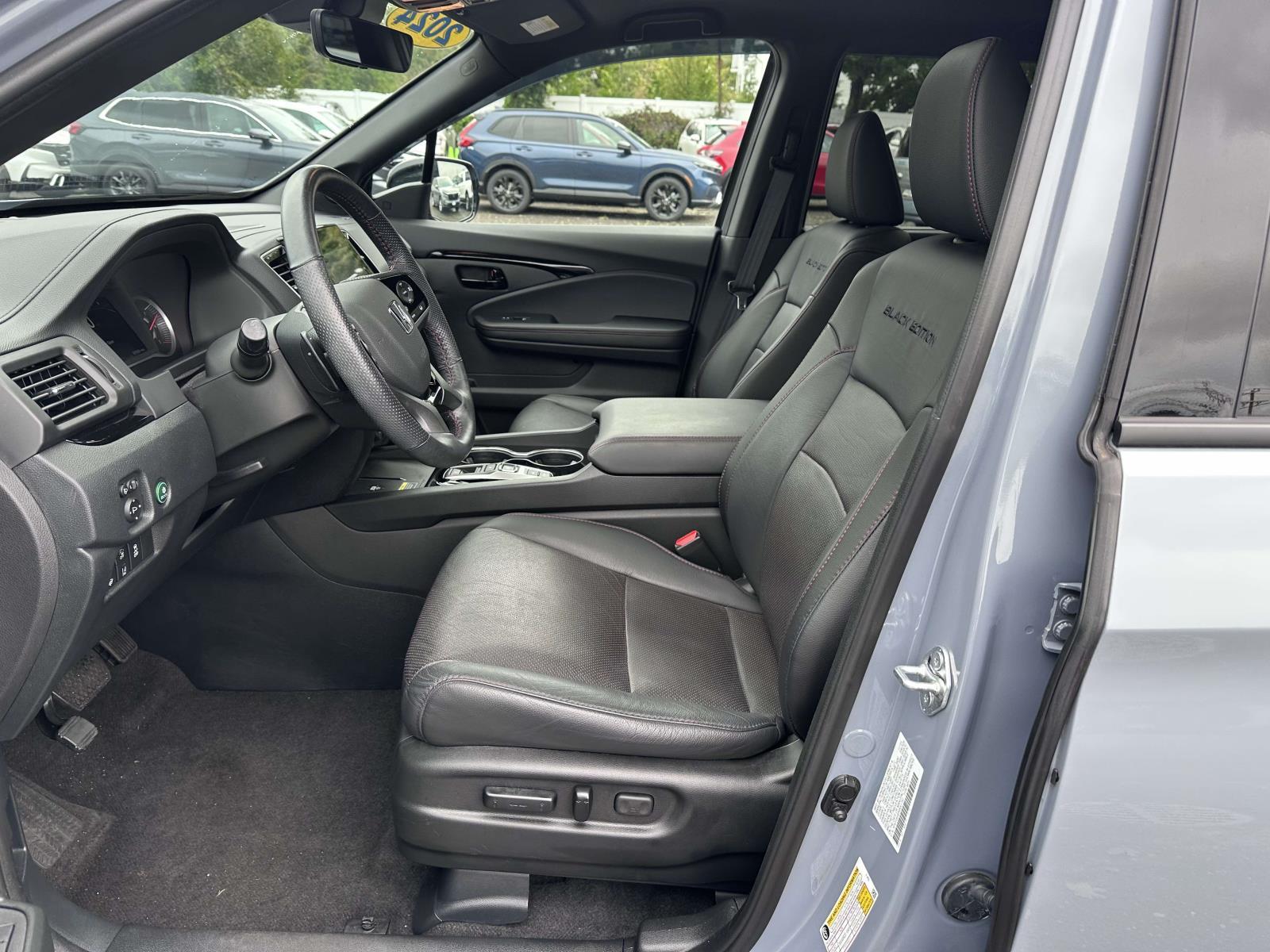 2024 Honda Passport Black Edition - Photo 12