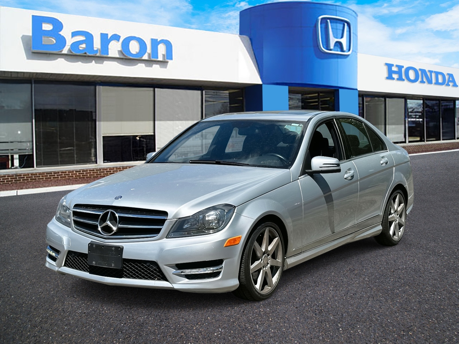 Used 2014 Mercedes-Benz C-Class C300 Sport with VIN WDDGF8AB6EA962158 for sale in Patchogue, NY