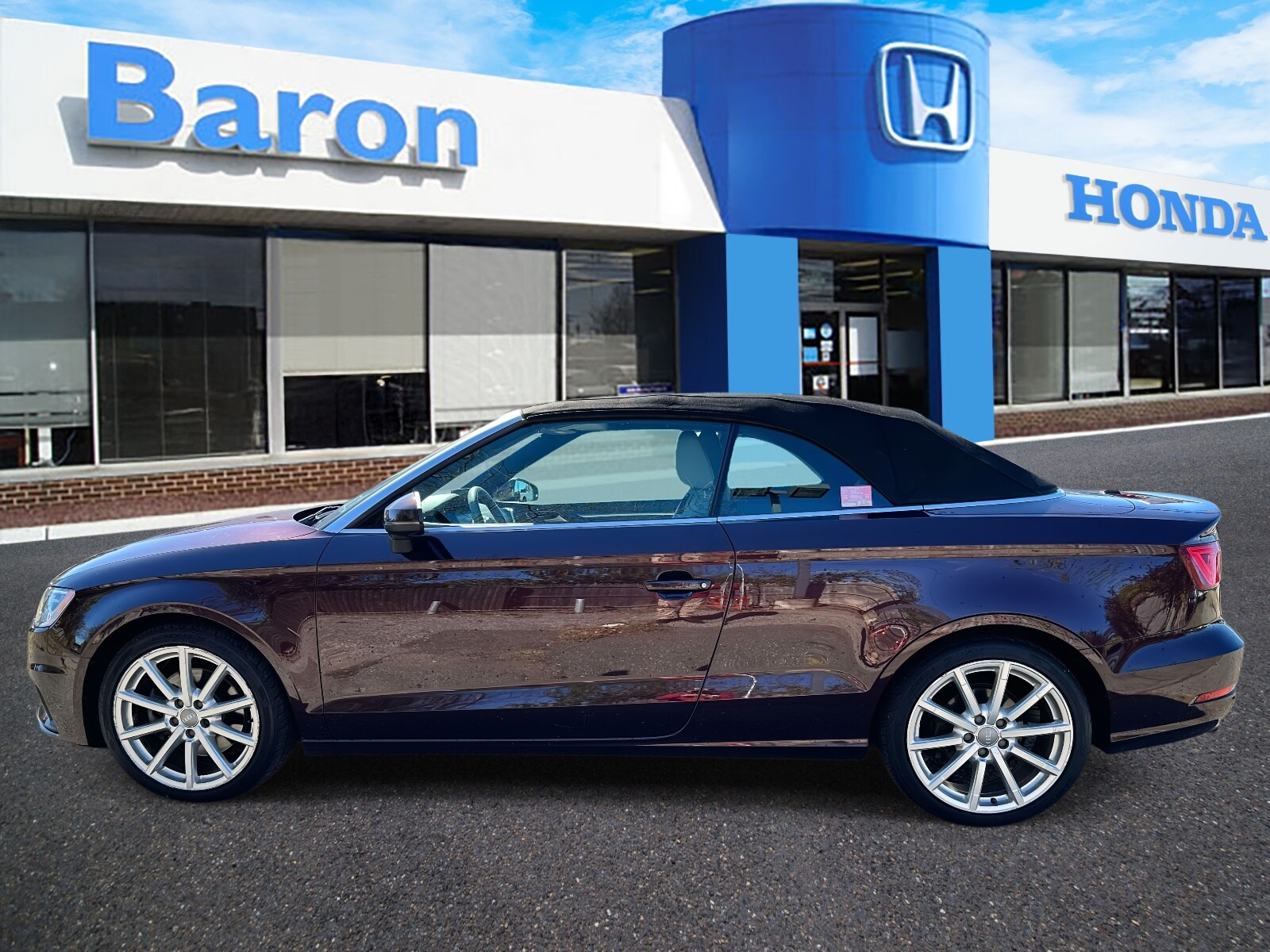 2015 Audi A3 Quattro Premium Plus photo 2