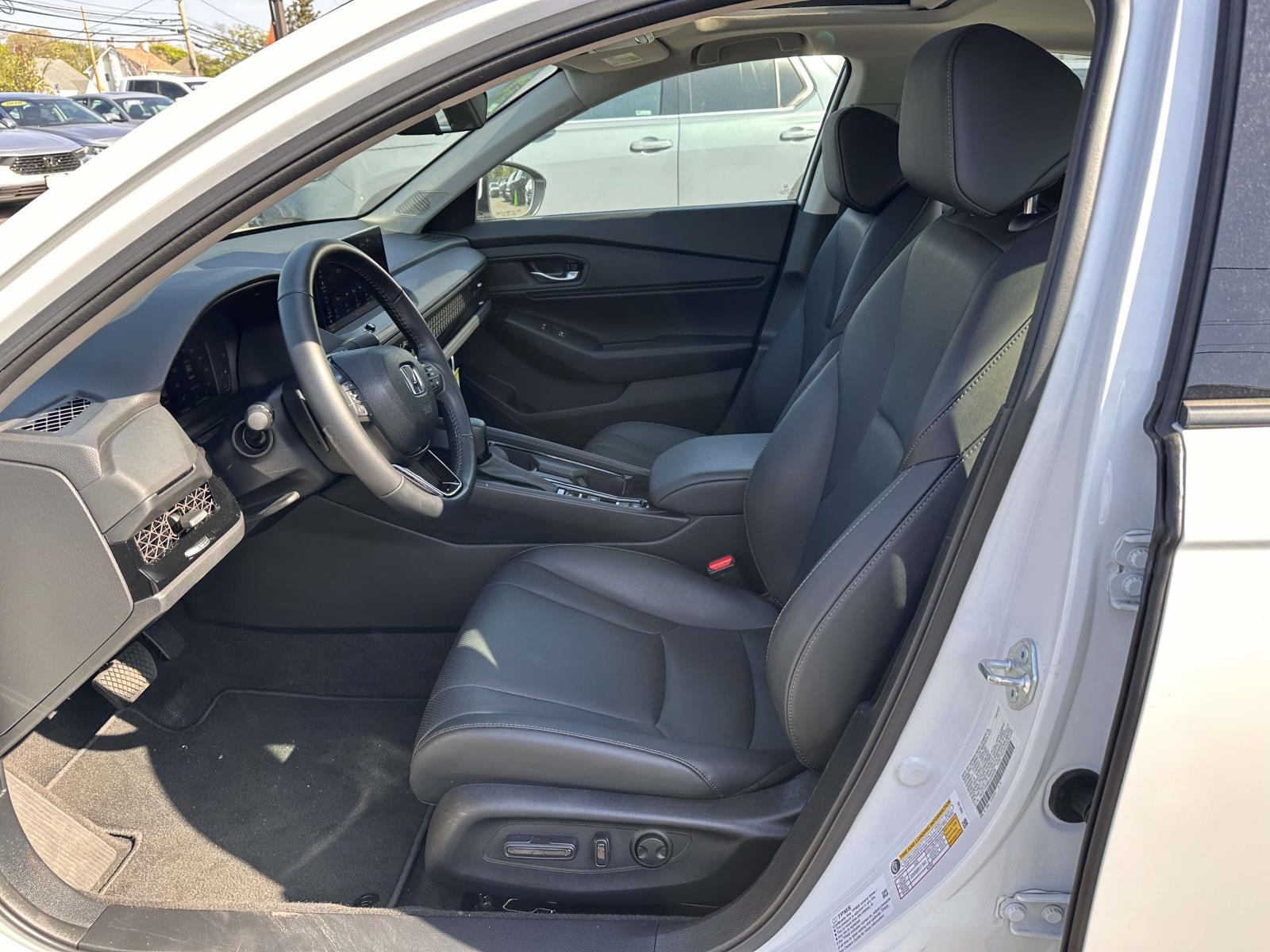 2025 Honda Accord Hybrid EX-L - Photo 12