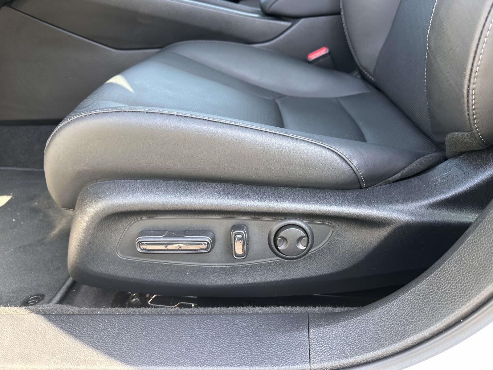 2025 Honda Accord Hybrid EX-L - Photo 11