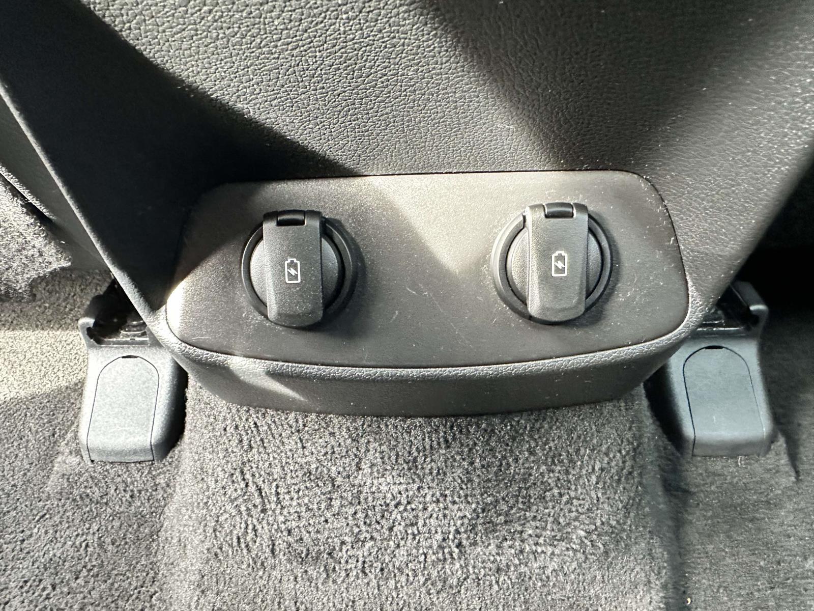 2019 Hyundai Santa Fe Limited - Photo 15