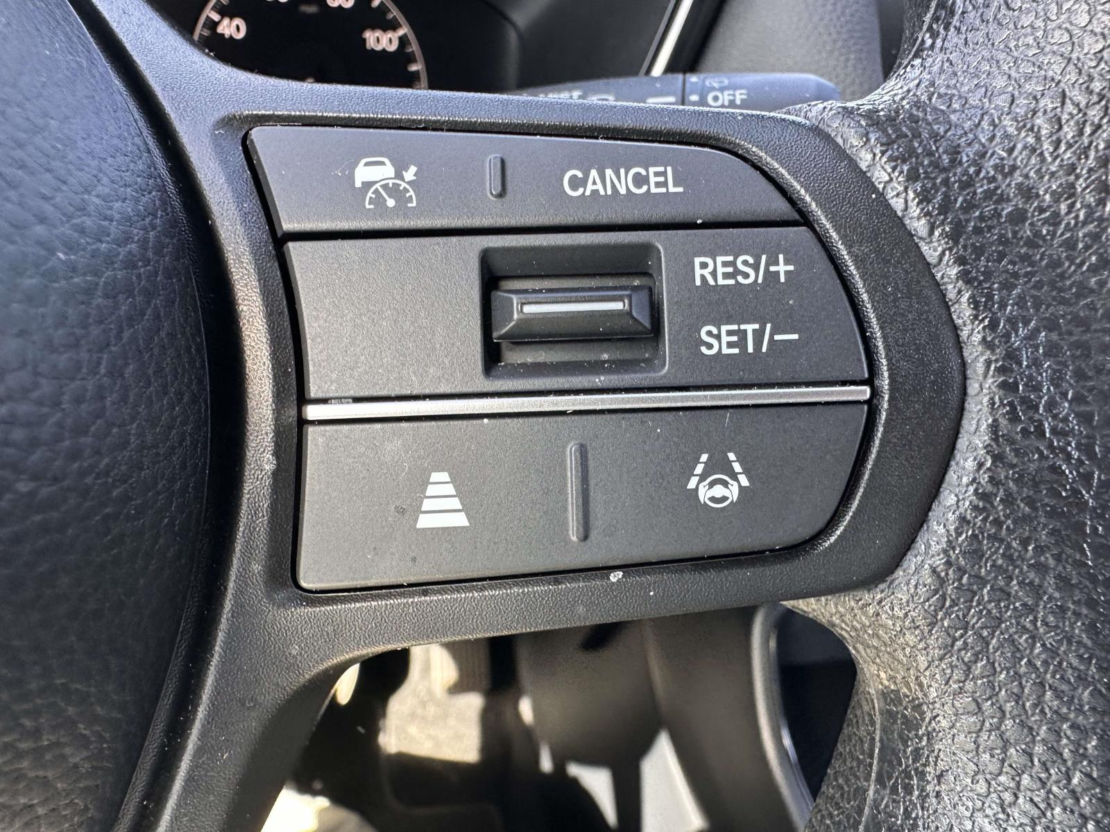2025 Honda CR-V LX - Photo 17