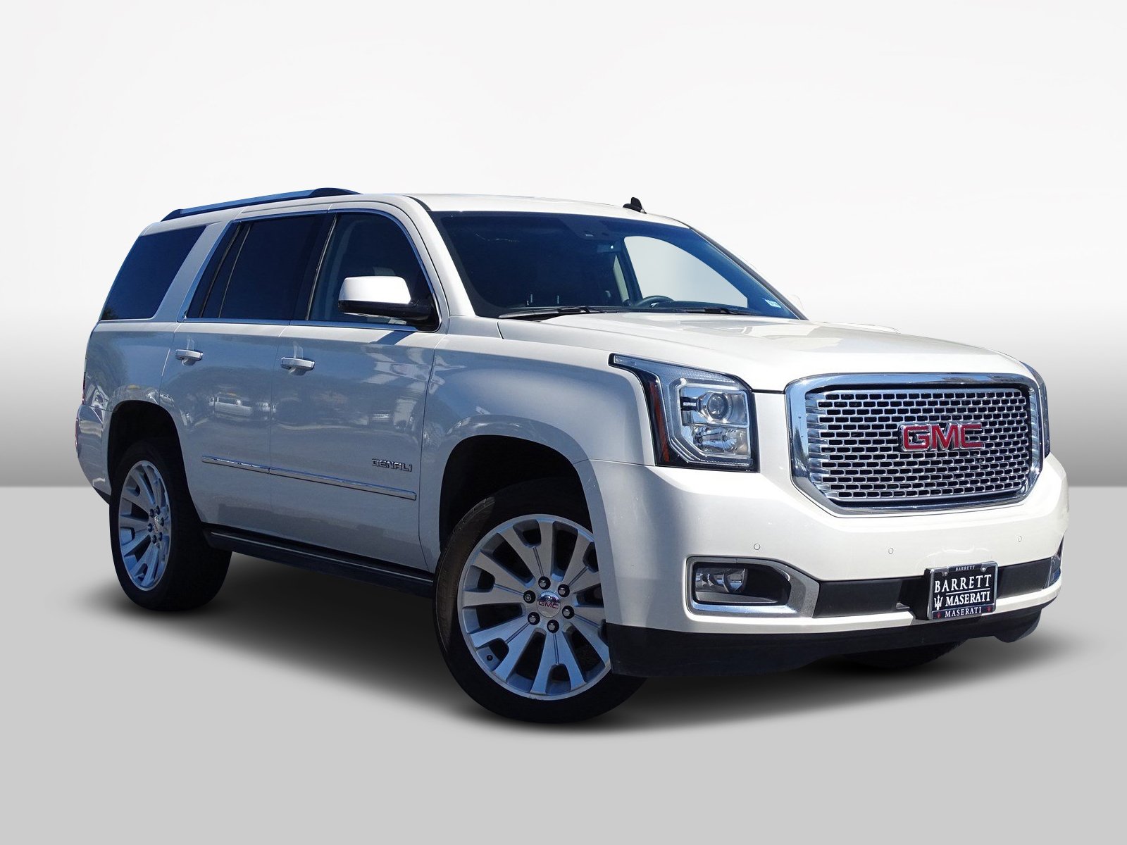 2015 GMC Yukon Denali's photo