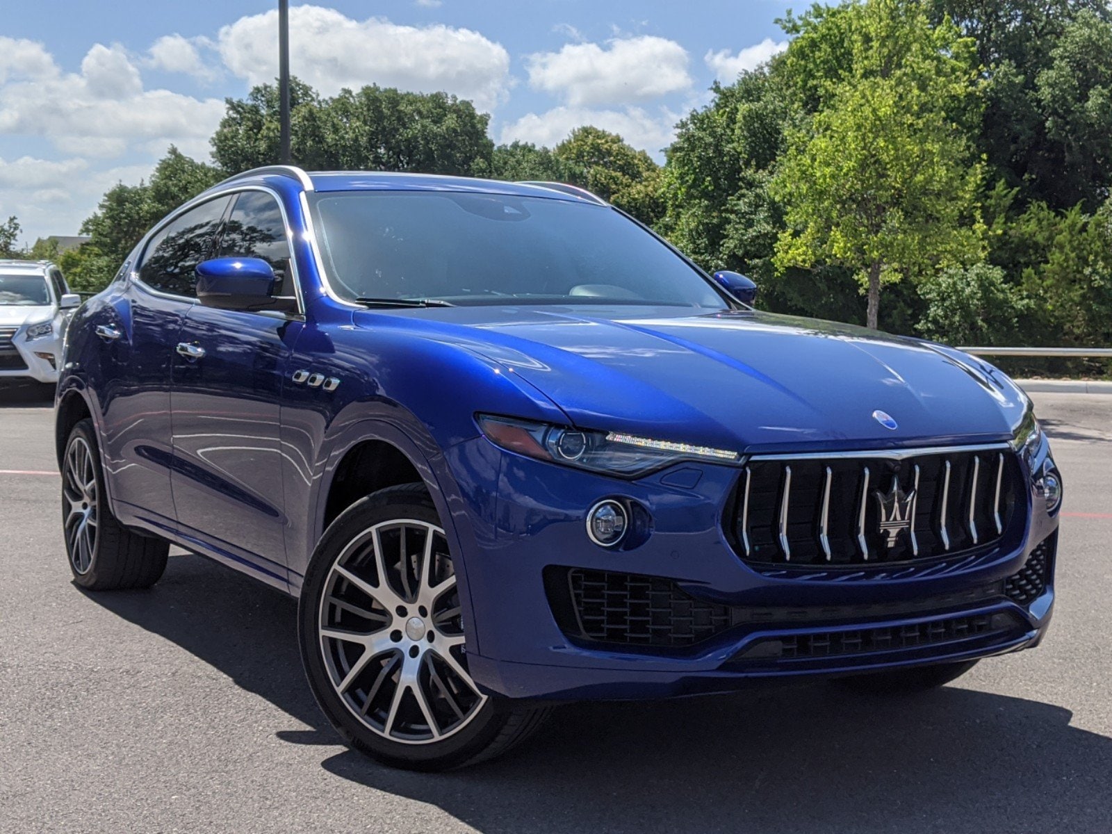 2017 Maserati Levante S's photo