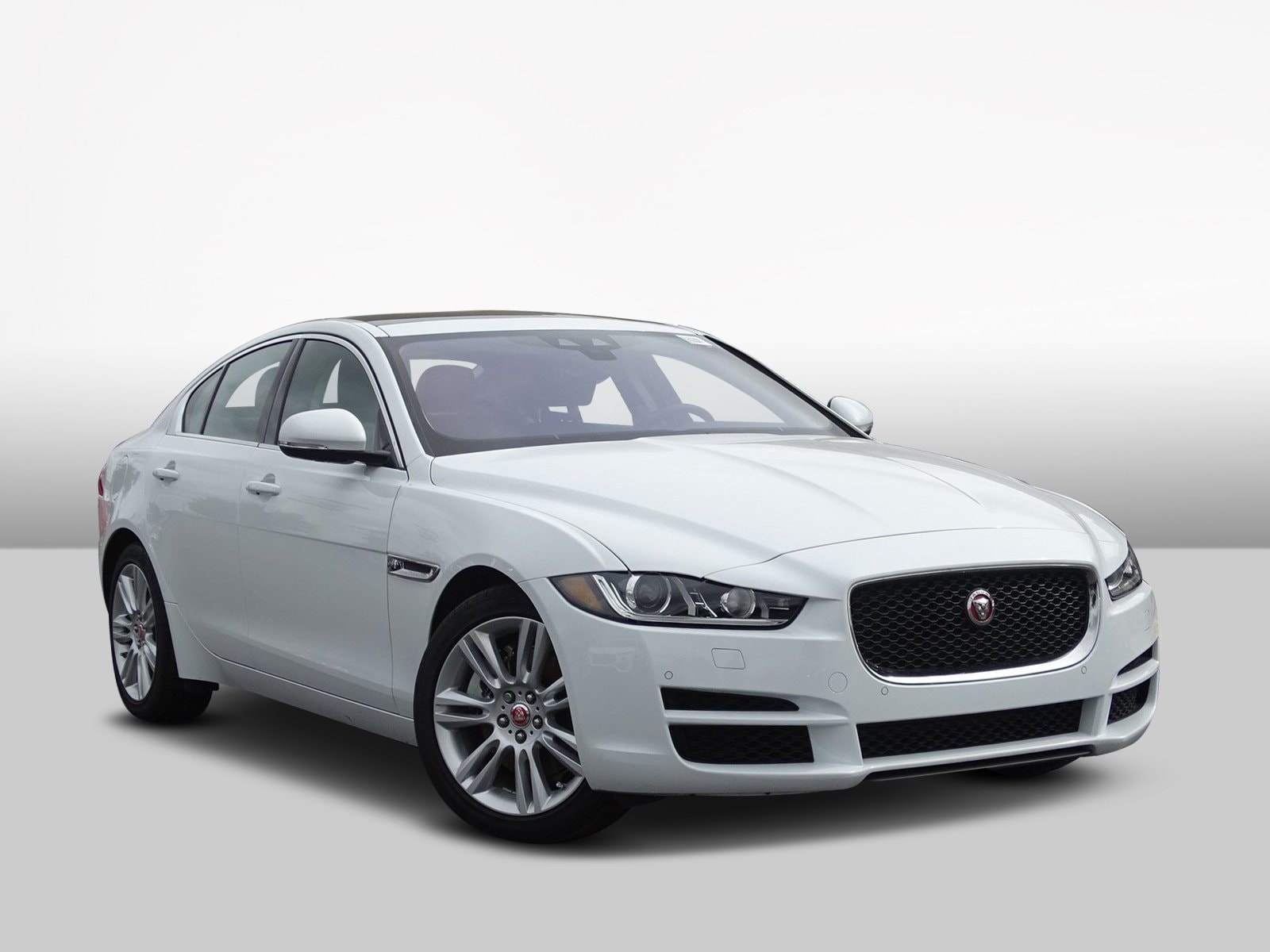 2019 Jaguar XE Premium