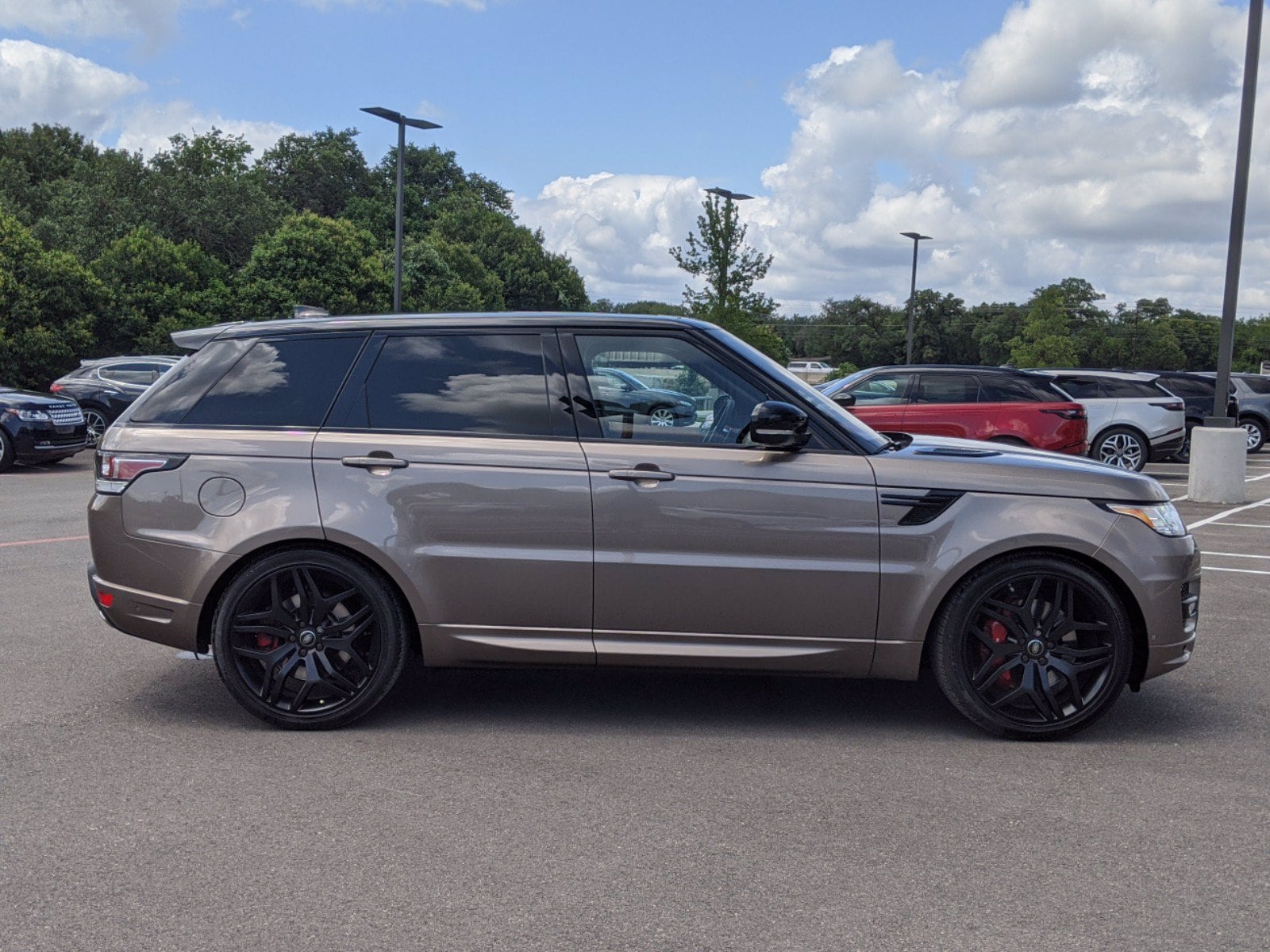 Used 2017 Land Rover Range Rover Sport HSE Dynamic with VIN SALWV2FV8HA151709 for sale in Boerne, TX