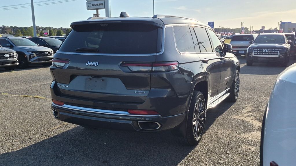 Used 2022 Jeep New Grand Cherokee Summit SUV