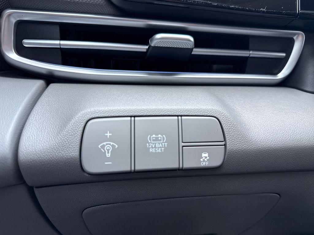 2026 Hyundai Elantra Blue - Photo 26