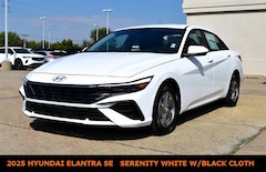 2025 Hyundai Elantra SE Sedan