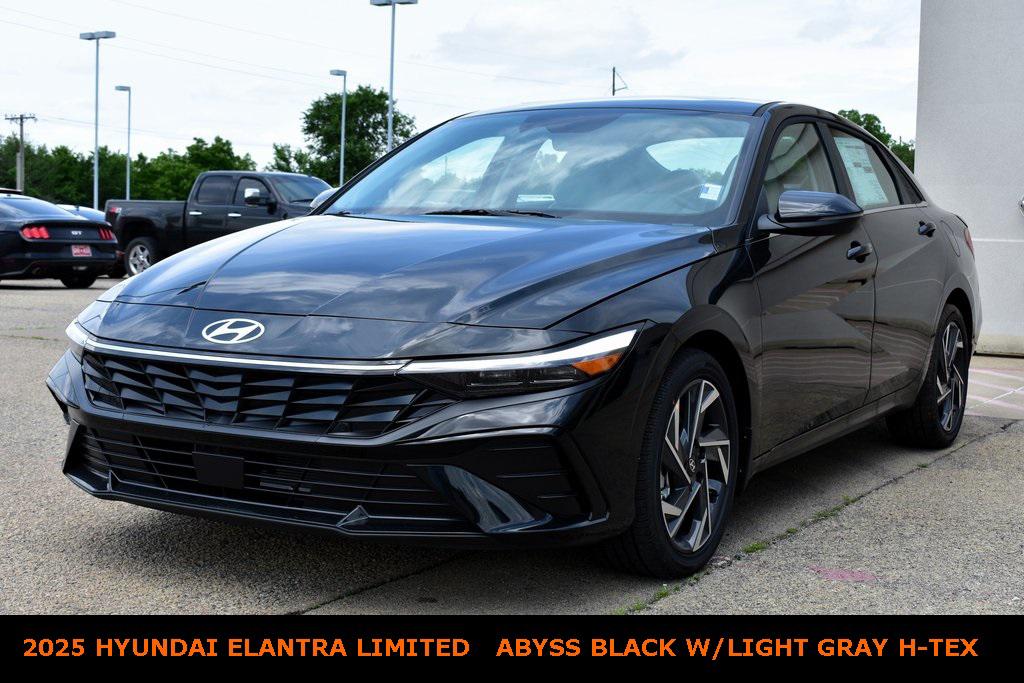 2025 Hyundai Elantra Limited
