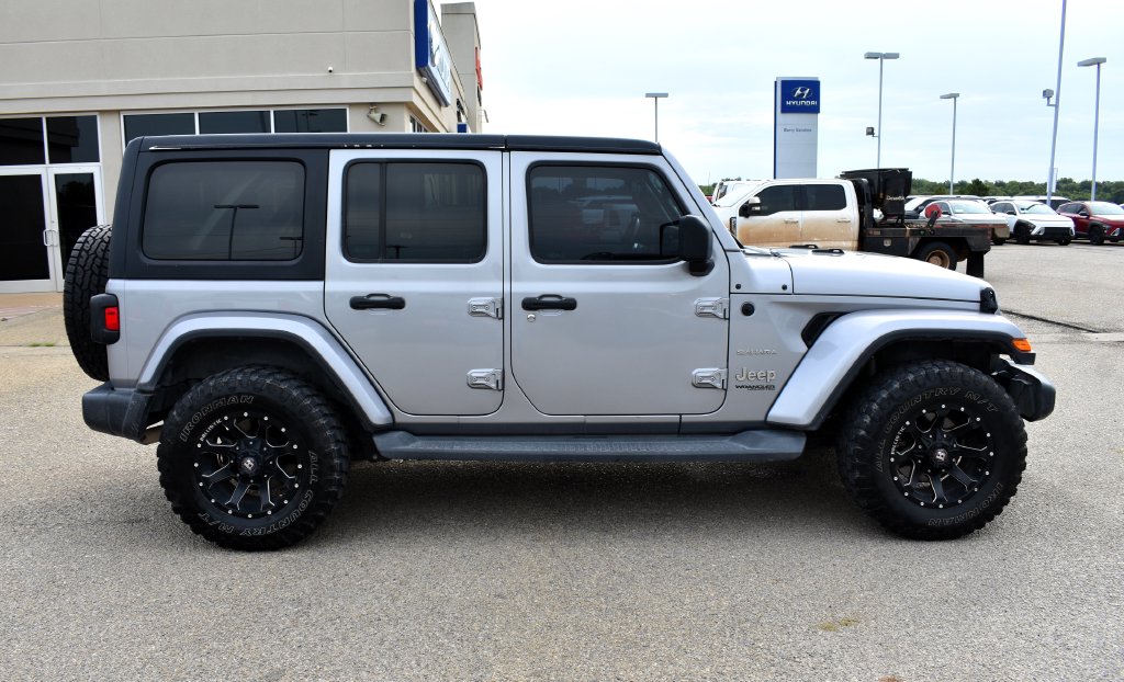 Used 2020 Jeep Wrangler Unlimited Sahara SUV