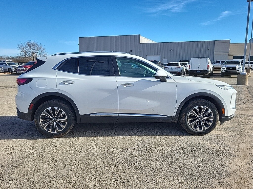 Used 2024 Buick Envision Preferred SUV