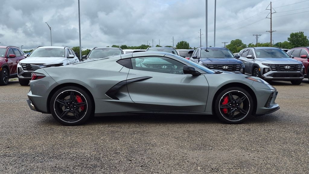 Used 2022 Chevrolet Corvette Stingray Stingray w/2LT Coupe