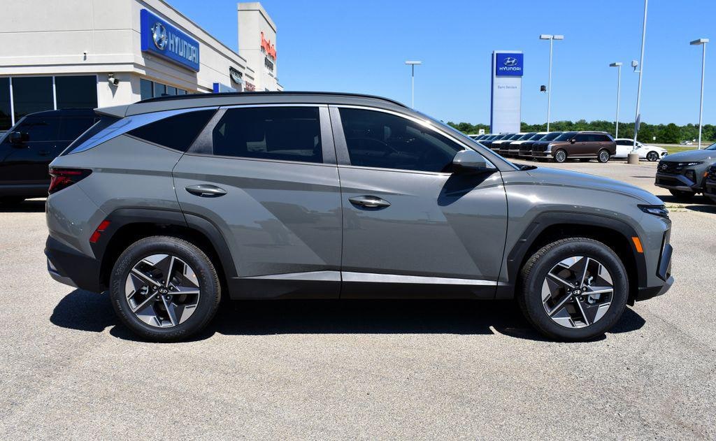 New 2026 Hyundai Tucson SEL AWD SUV