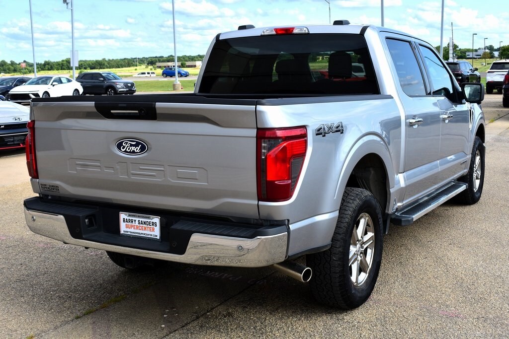 2024 Ford F-150 XLT photo 2
