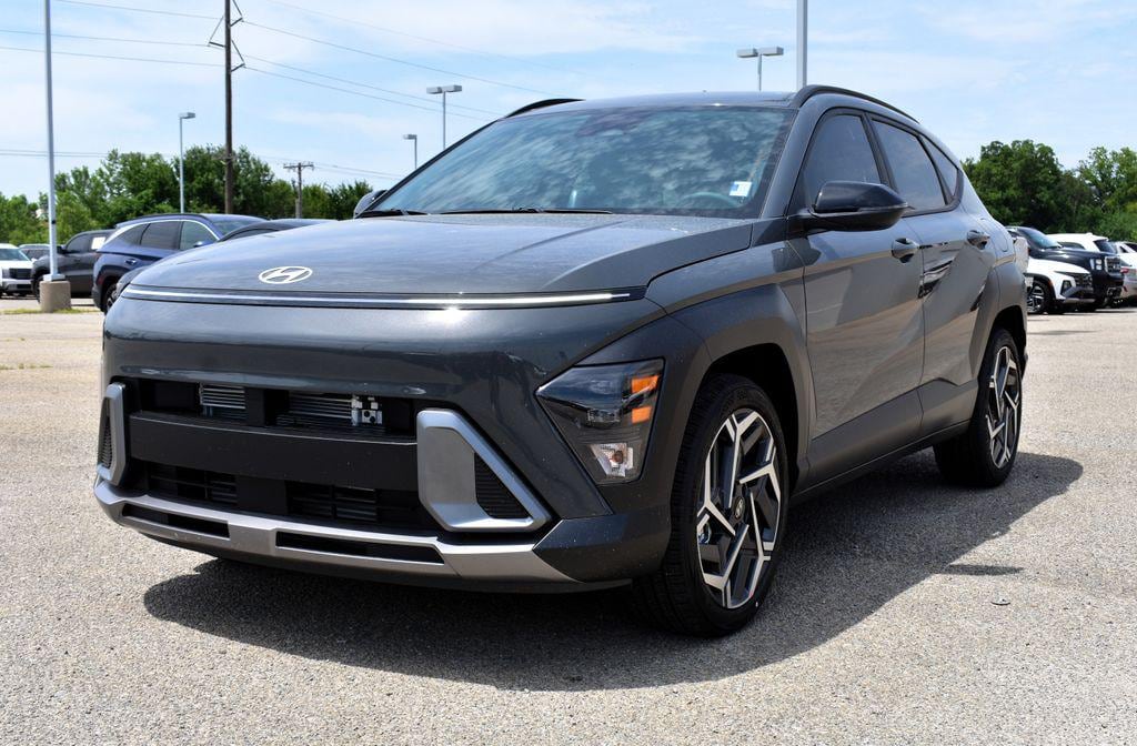 New 2026 Hyundai Kona SEL Premium FWD SUV