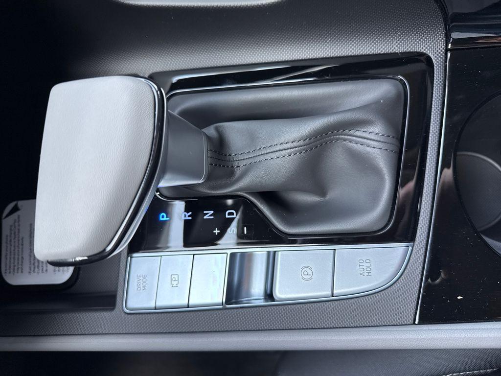 2026 Hyundai Elantra Blue - Photo 23