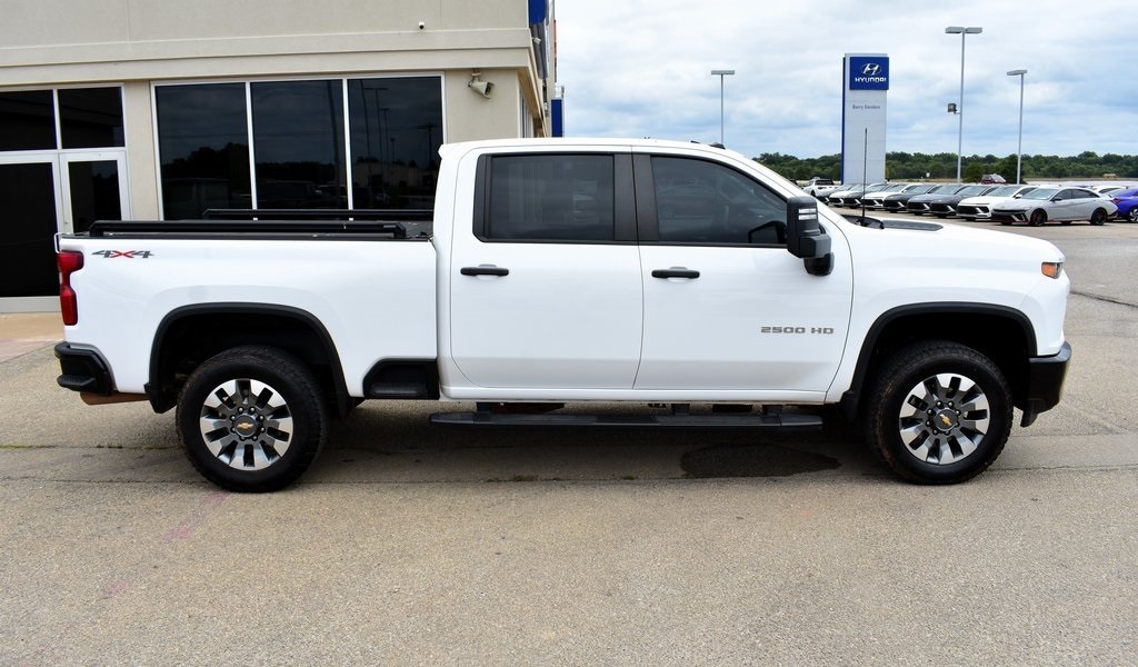 Used 2022 Chevrolet Silverado 2500 HD Custom Truck Crew Cab