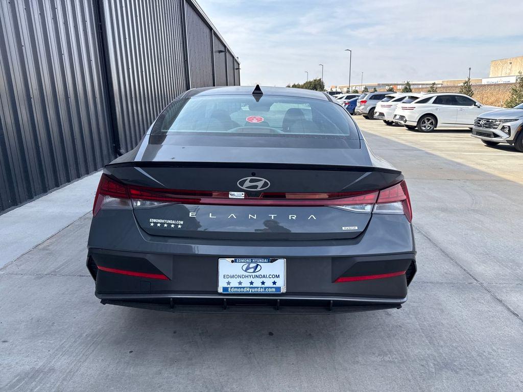 2026 Hyundai Elantra Blue - Photo 6