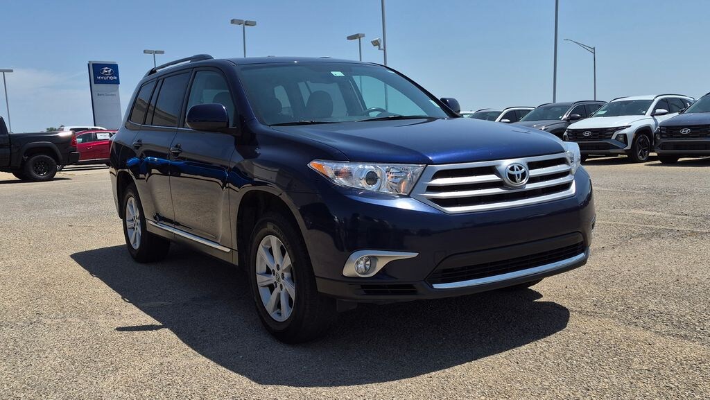 Used 2013 Toyota Highlander SE V6 SUV