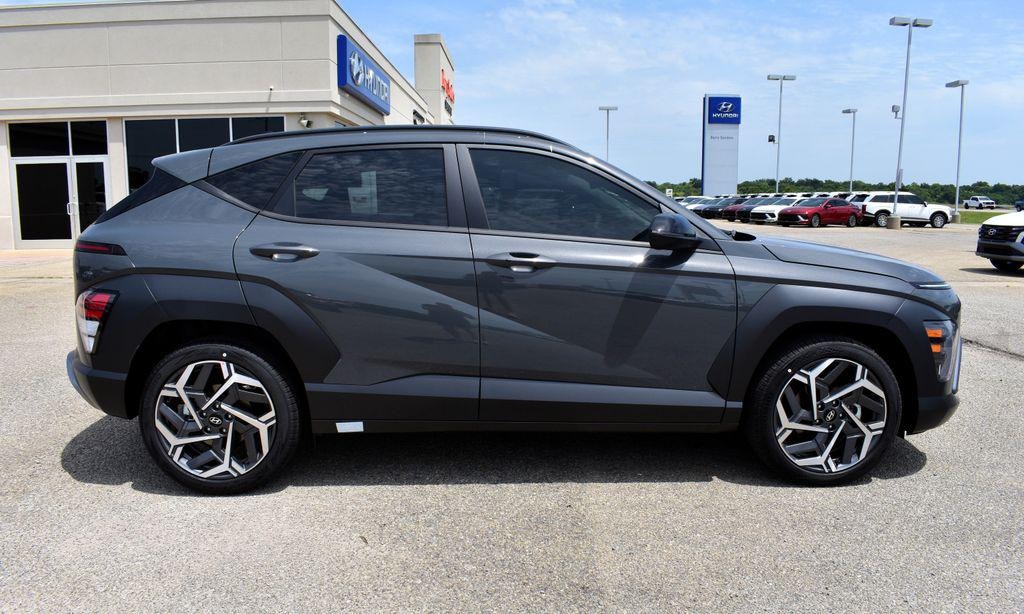 New 2026 Hyundai Kona SEL Premium FWD SUV