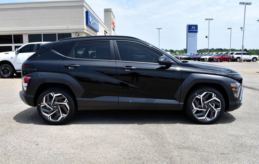 New 2026 Hyundai Kona SEL Premium FWD SUV