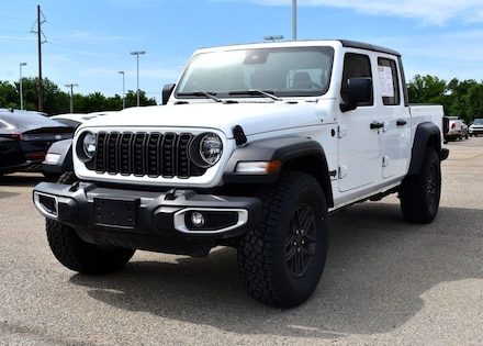 2025 Jeep Gladiator Sport Truck Crew Cab