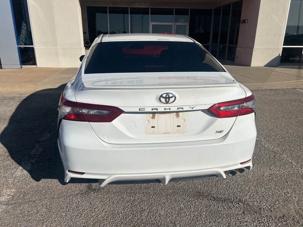 2018 Toyota Camry L photo 4