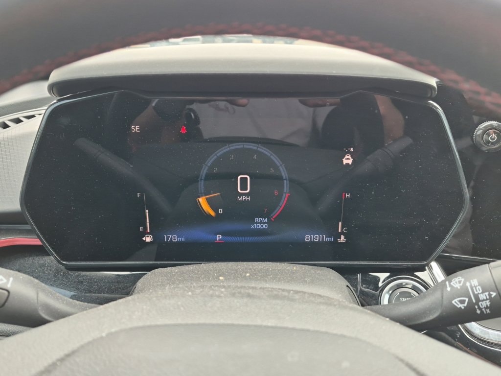 2025 Chevrolet Trax RS - Photo 12