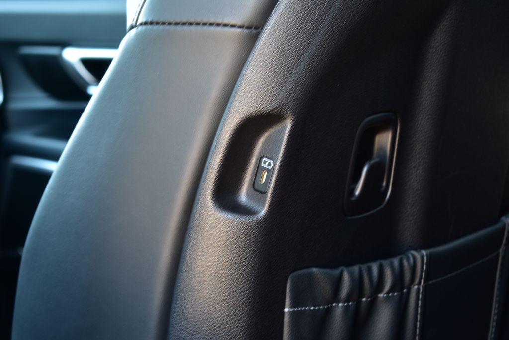 2025 Kia Telluride S - Photo 24