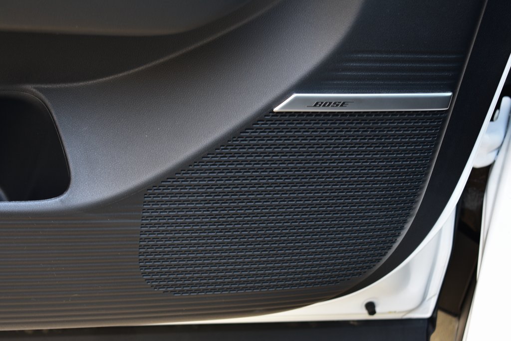 2025 Hyundai Santa Fe Limited - Photo 16