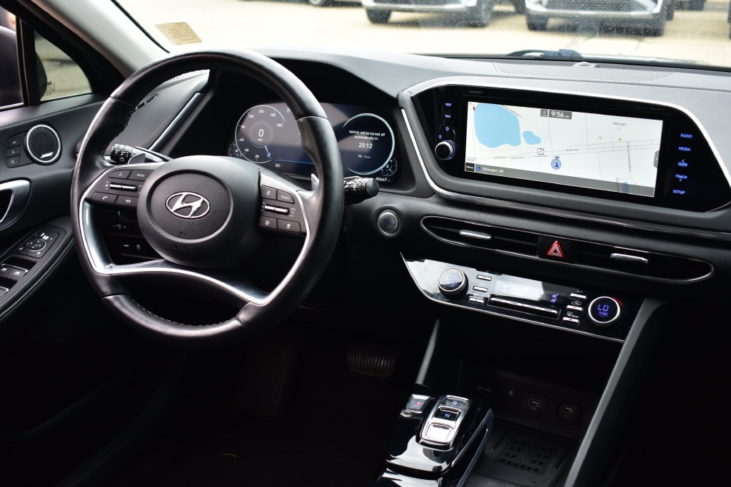 2022 Hyundai Sonata Limited - Photo 29