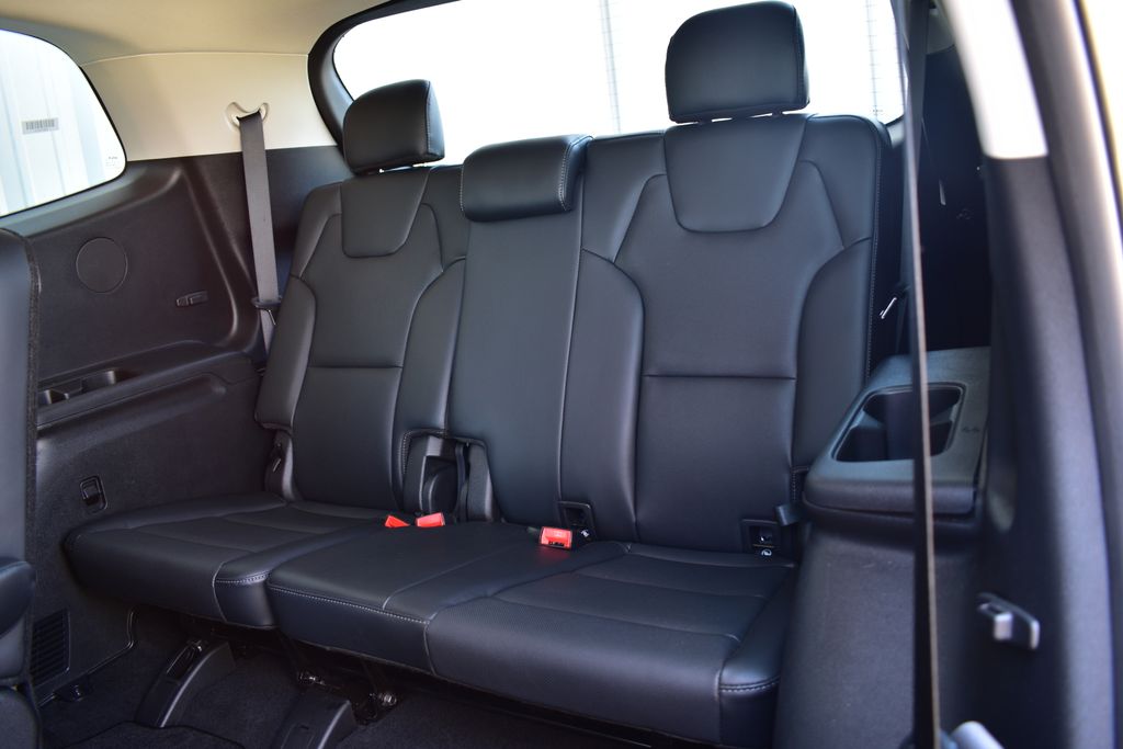 2025 Kia Telluride S - Photo 27
