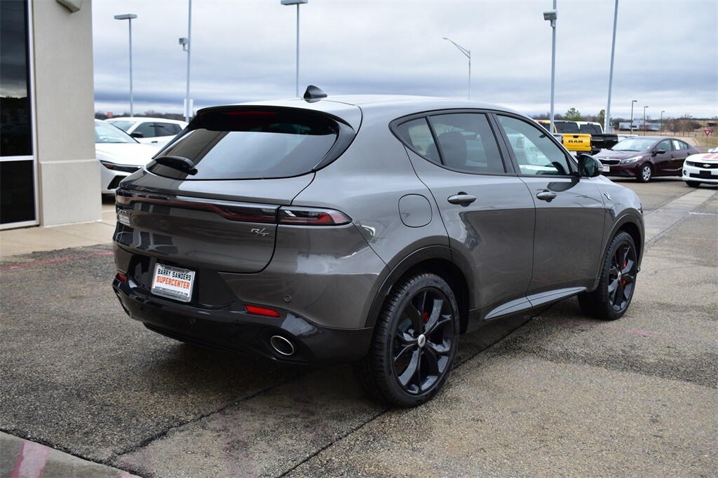 2024 Dodge Hornet R/T photo 3