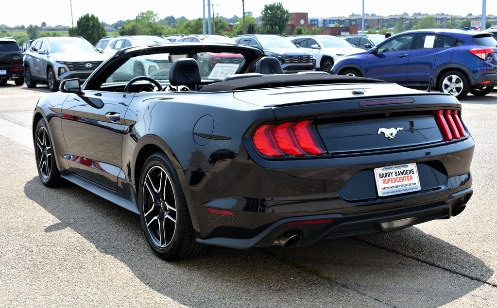 2023 Ford Mustang EcoBoost Premium Convertible photo 4