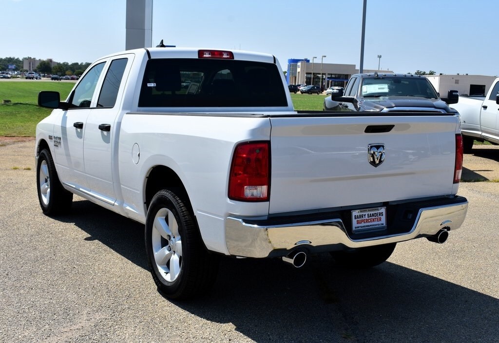 2024 Ram 1500 Classic Tradesman photo 4