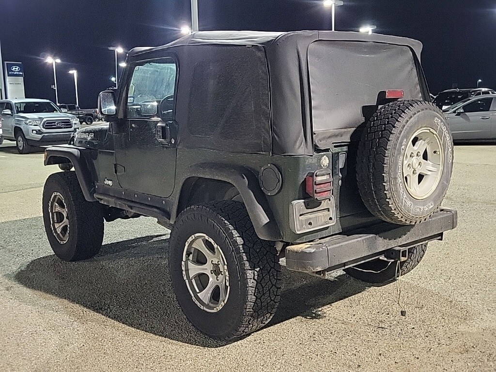 2004 Jeep Wrangler Two-Door photo 4