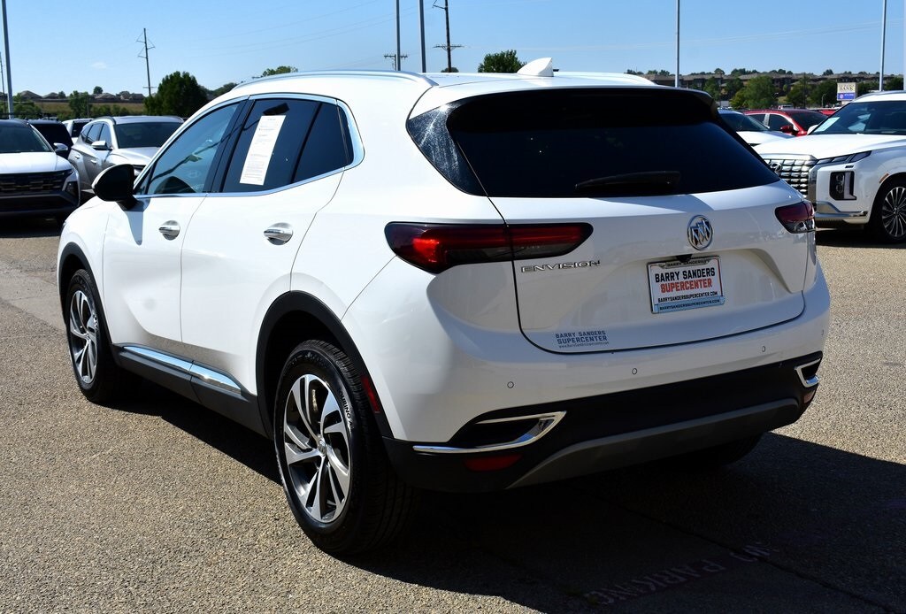 2023 Buick Envision Essence photo 4