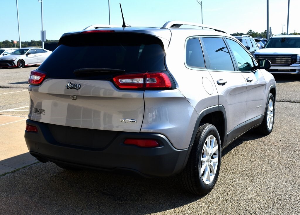2018 Jeep Cherokee Latitude photo 3