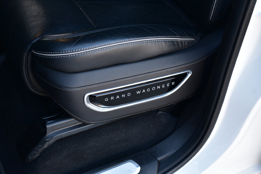 2024 Jeep Grand Wagoneer Series II - Photo 20