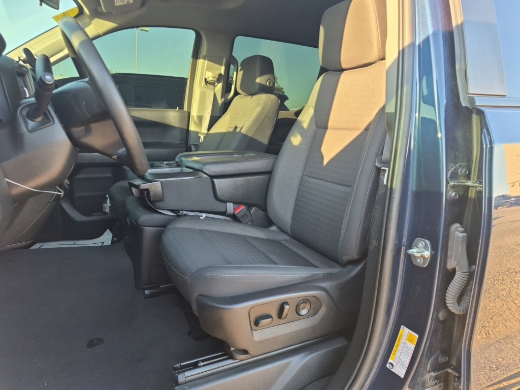 2023 Chevrolet Silverado 1500 Custom - Photo 9