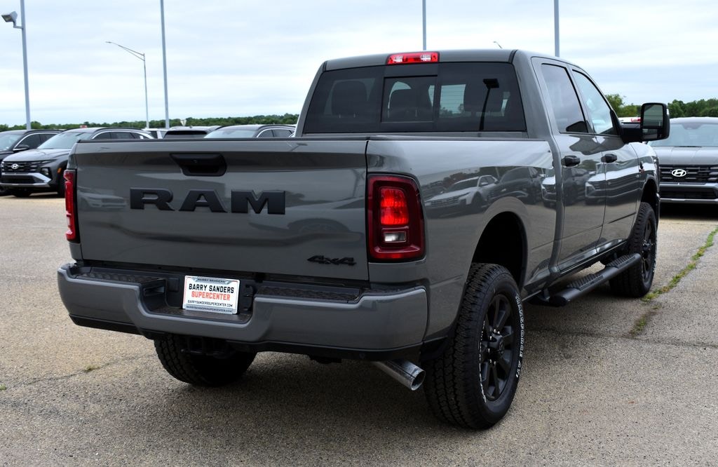 New 2026 Ram 2500 BLACK EXPRESS CREW CAB 4X4 6'4 BOX Pickup