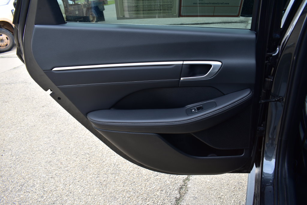 2022 Hyundai Sonata Limited - Photo 19
