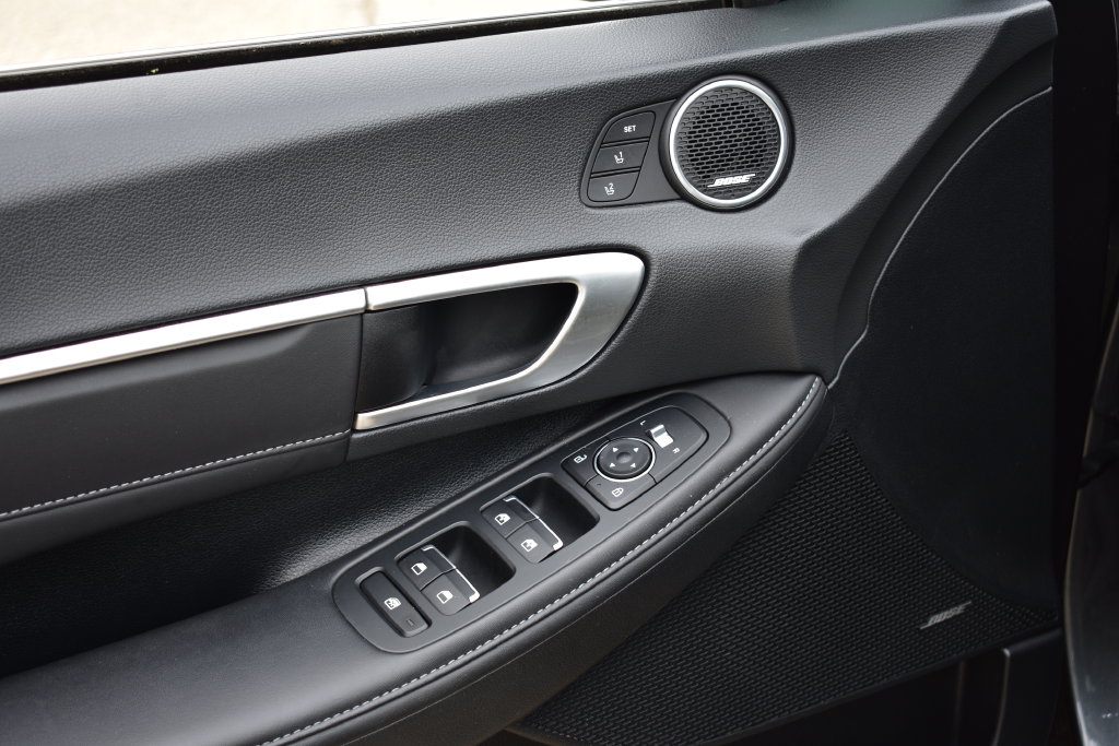 2022 Hyundai Sonata Limited - Photo 15