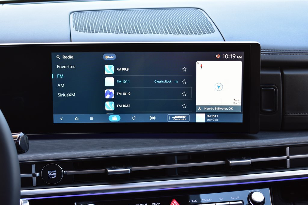 2025 Hyundai Santa Fe Limited - Photo 36