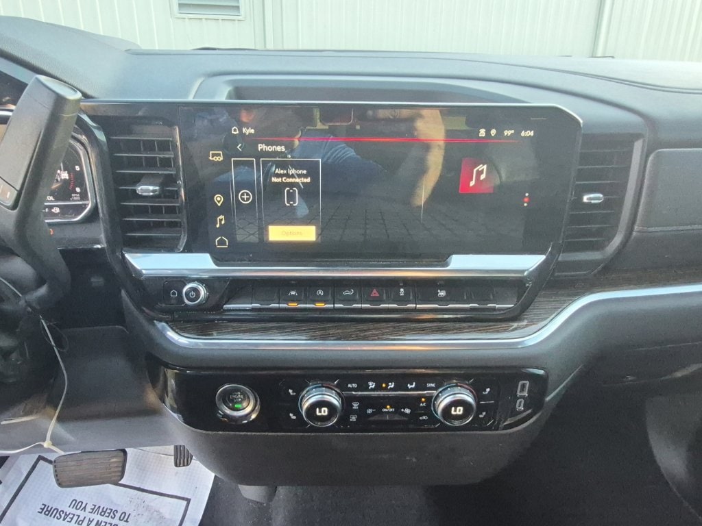 2024 GMC Sierra 1500 Elevation - Photo 9